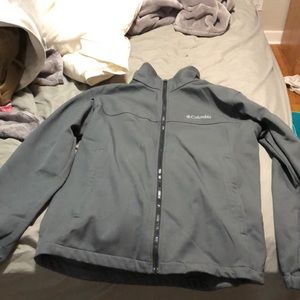 Men’s Columbia soft shells jacket